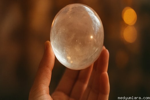  Medyumlar hakkında güvenilir bilgi arayanlar için rehber: para almayan medyumlar, resmi medyumlar, en iyi yorumlar ve T...